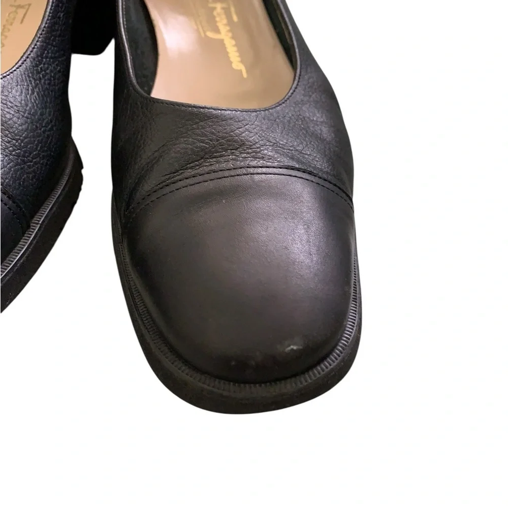 Salvatore Ferragamo elegance narrow minor